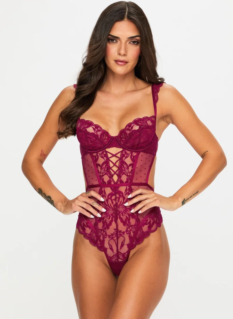 آن سمرز لانجري نوم مثير من آن سمرز